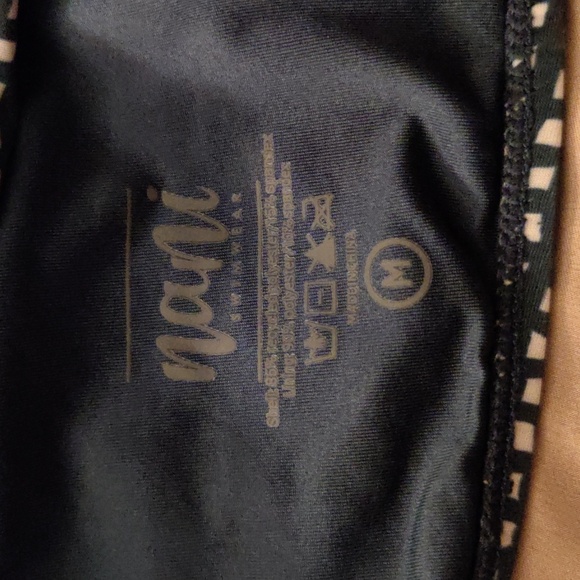 Nani Switch V Crop Swimsuit Top - Picture 4 of 5